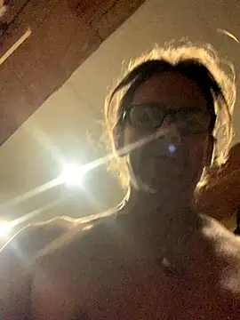 Snapshot of Likewise chatting on 17, 12, 2025 Likewise online show from 17, 12, 2025