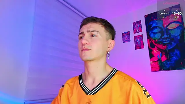 Snapshot of dimitri-bilak chatting on 7, 4, 2026 dimitri-bilak online show from 7, 4, 2026