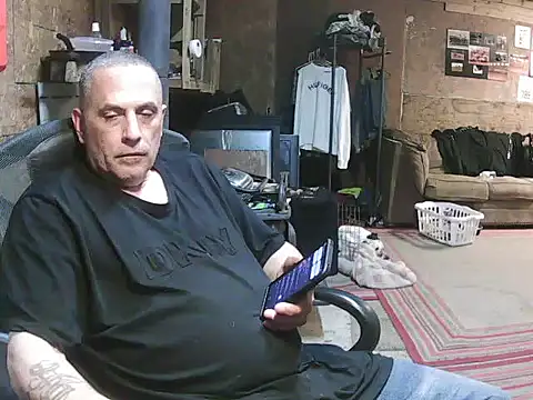 Snapshot of hardcok4u2abuse40 chatting on 10, 3, 2026 hardcok4u2abuse40 online show from 10, 3, 2026