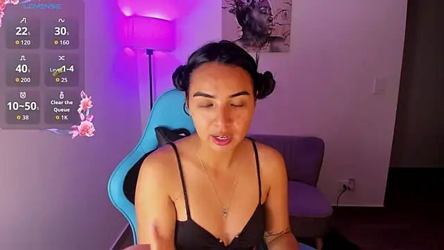 Snapshot of Miss_Nicole chatting on 19, 4, 2026 Miss Nicole online show from 19, 4, 2026