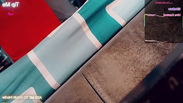 Snapshot of CharlotteBigCock chatting on 19, 2, 2026 CharlotteBigCock online show from 19, 2, 2026