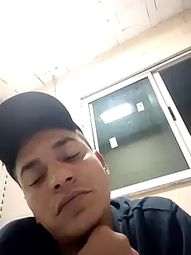 Snapshot of 121fff chatting on 15, 9, 2025 121fff online show from 15, 9, 2025