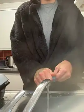 bigguy101 online show from 17, 2, 2025