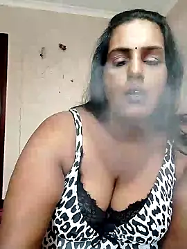 Snapshot of NWC4LYF chatting on 24, 5, 2026 NWC4LYF online show from 24, 5, 2026