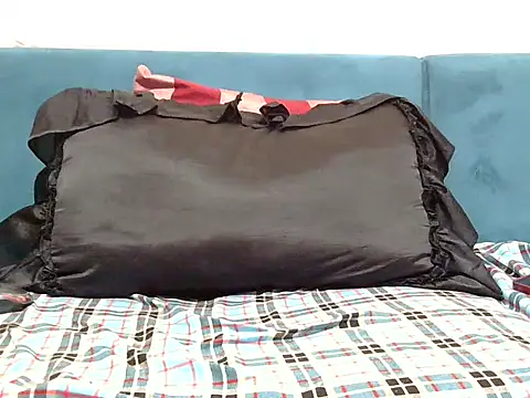 divineass 1 online show from 25, 3, 2026