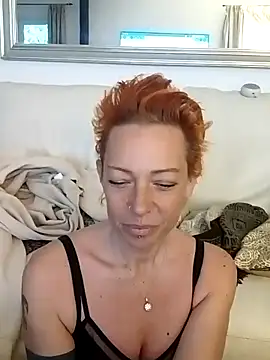 Snapshot of Audrie_78 chatting on 4, 4, 2026 Audrie 78 online show from 4, 4, 2026