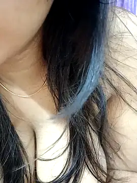 Snapshot of Nia__09 chatting on 18, 2, 2025 Nia 09 online show from 18, 2, 2025