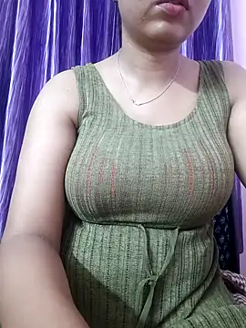 Snapshot of Nia__09 chatting on 14, 9, 2025 Nia 09 online show from 14, 9, 2025