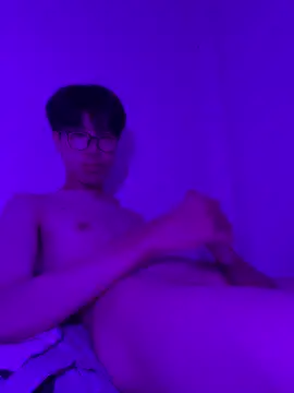 Snapshot of Foxxie126 chatting on 13, 4, 2026 Foxxie126 online show from 13, 4, 2026