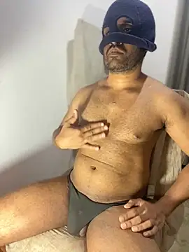 Snapshot of Lahirumadu2 chatting on 13, 3, 2026 Lahirumadu2 online show from 13, 3, 2026