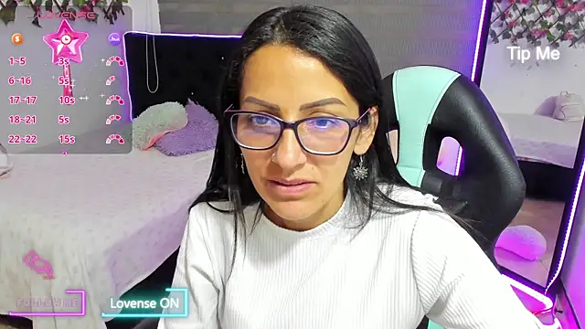 alma blue online show from 13, 12, 2025