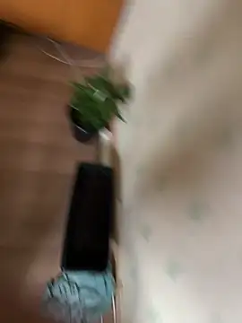 Snapshot of CoolBiDude chatting on 9, 4, 2026 CoolBiDude online show from 9, 4, 2026