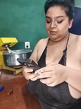 Snapshot of fantasyboobs chatting on 19, 10, 2025 fantasyboobs online show from 19, 10, 2025