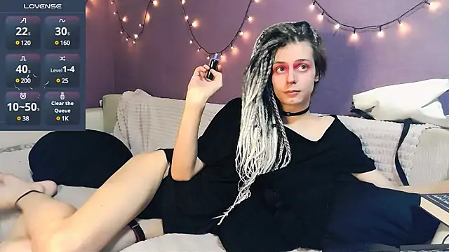 Littlepinkcat online show from 10, 3, 2025