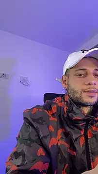 Snapshot of _jamesleandros1 chatting on 1, 2, 2026 jamesleandros1 online show from 1, 2, 2026