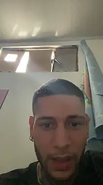 Snapshot of _jamesleandros1 chatting on 7, 2, 2026 jamesleandros1 online show from 7, 2, 2026