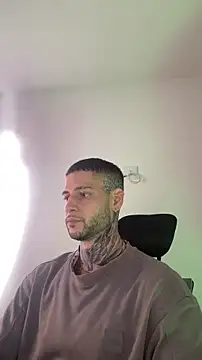 Snapshot of _jamesleandros1 chatting on 20, 2, 2026 jamesleandros1 online show from 20, 2, 2026