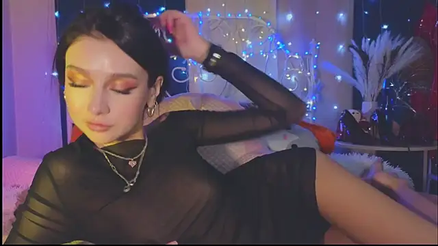 Funny Bunny online show from 1, 3, 2025