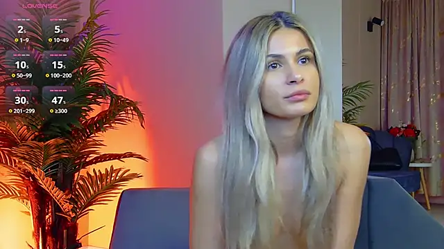 Snapshot of Avril_Cyrus chatting on 15, 11, 2025 Avril Cyrus online show from 15, 11, 2025