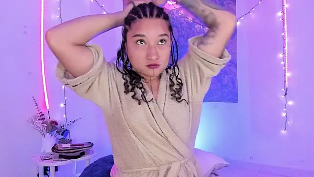 Eva Lee  online show from 8, 7, 2026