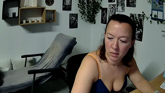 Snapshot of AnyaKrey@xh chatting on 15, 1, 2025 AnyaKreyxh online show from 15, 1, 2025