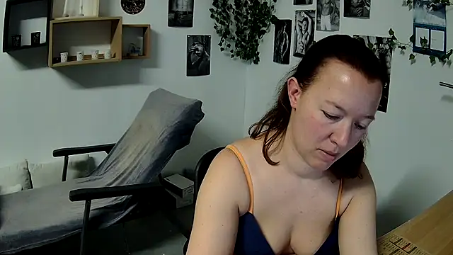 Snapshot of AnyaKrey@xh chatting on 10, 2, 2025 AnyaKreyxh online show from 10, 2, 2025