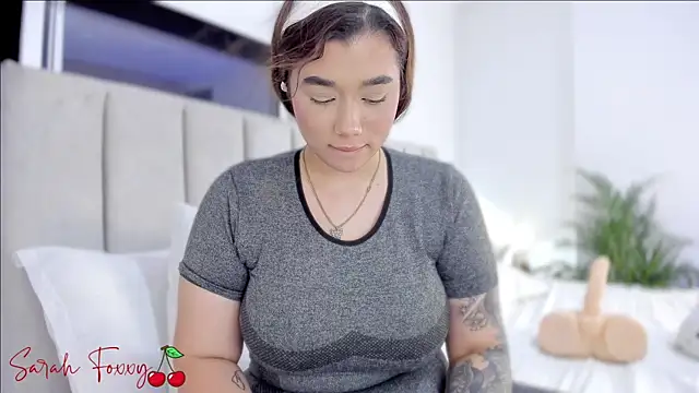 Foxxy222  online show from 7, 3, 2025