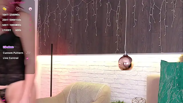 CindeFucknRella online show from 5, 11, 2025