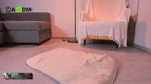 Snapshot of Oh_My_God_ chatting on 5, 4, 2026 Oh My God online show from 5, 4, 2026