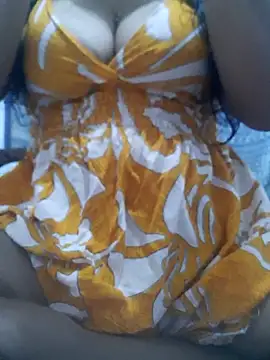 Snapshot of chubby_wife chatting on 10, 1, 2026 chubby wife online show from 10, 1, 2026