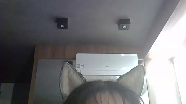 Skinny-Kitten online show from 11, 1, 2026