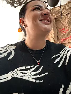 Abril Luv online show from 27, 10, 2025