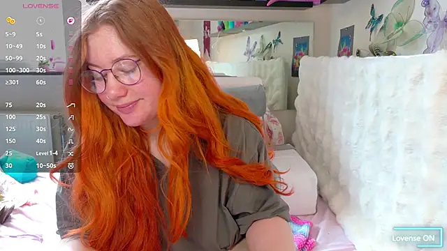 FluffyRainbowKity online show from 17, 5, 2026