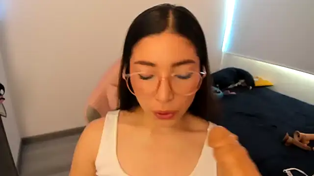 Spit queen online show from 11, 12, 2024