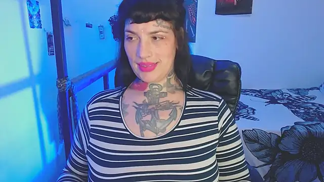 Snapshot of VampGirl1 chatting on 5, 12, 2024 VampGirl1 online show from 5, 12, 2024