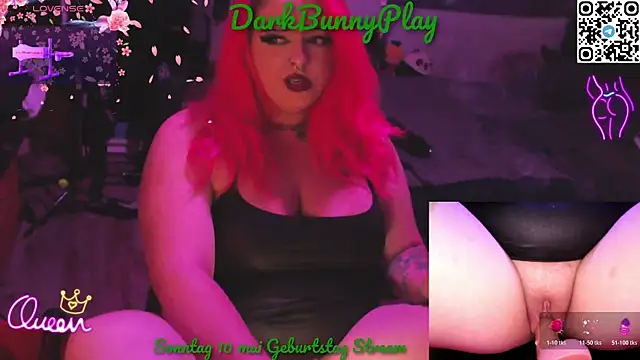 DarkBunnyPlay online show from 8, 5, 2026