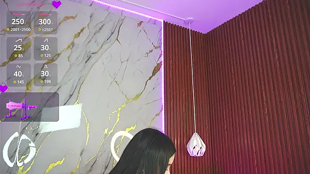 haylie  online show from 21, 1, 2025