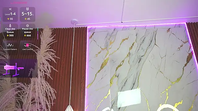 haylie  online show from 16, 2, 2025