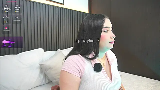 Snapshot of haylie_ chatting on 14, 6, 2026 haylie online show from 14, 6, 2026