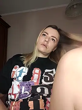 KrissSexi online show from 11, 9, 2025