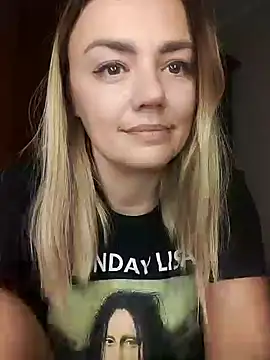 KrissSexi online show from 19, 9, 2025