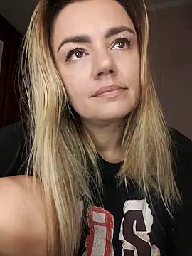 KrissSexi online show from 22, 9, 2025