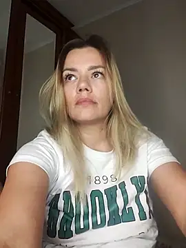 KrissSexi online show from 18, 10, 2025