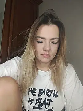 KrissSexi online show from 18, 12, 2025