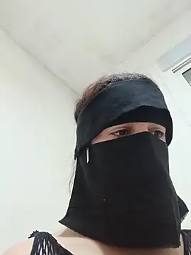 KHALIJIA-ARABIA-couple online show from 10, 5, 2026
