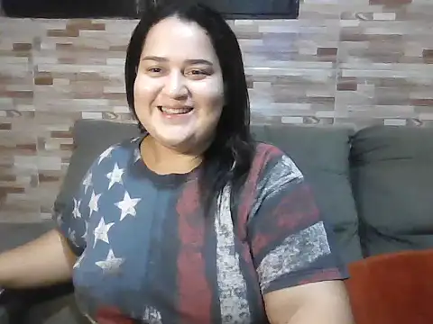 Snapshot of MinaBoss chatting on 27, 4, 2026 MinaBoss online show from 27, 4, 2026