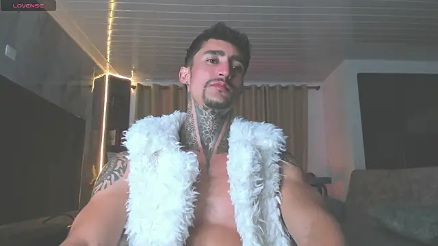 Snapshot of Mark_Kamper chatting on 14, 11, 2025 Mark Kamper online show from 14, 11, 2025