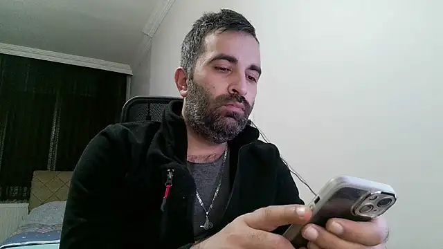 Snapshot of tgltplsr chatting on 27, 12, 2024 tgltplsr online show from 27, 12, 2024