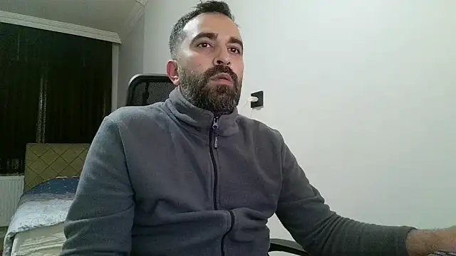 Snapshot of tgltplsr chatting on 4, 3, 2025 tgltplsr online show from 4, 3, 2025
