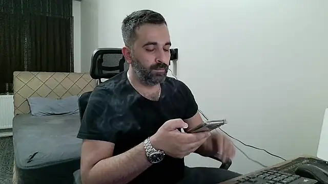 Snapshot of tgltplsr chatting on 8, 2, 2026 tgltplsr online show from 8, 2, 2026